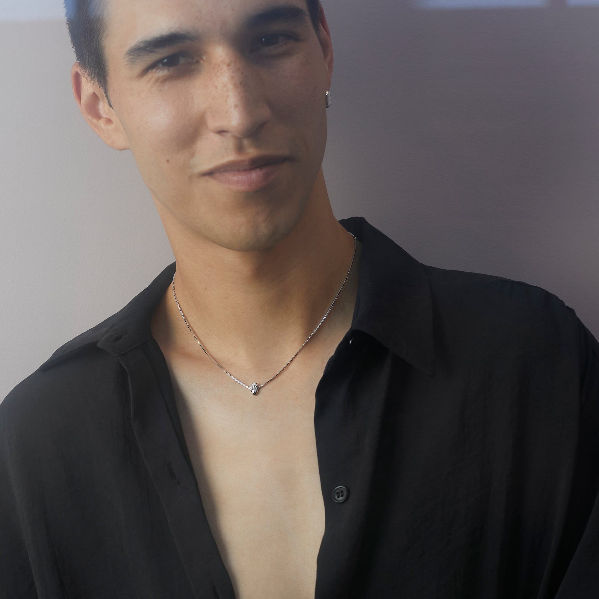 I Carry Your Heart Necklace Silver