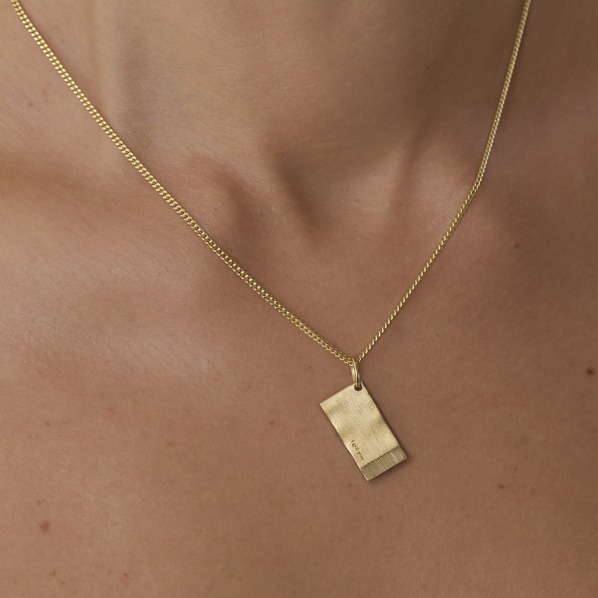 I GOT YOU | The Anchor Napkin Pendant 14K Gold Vermeil