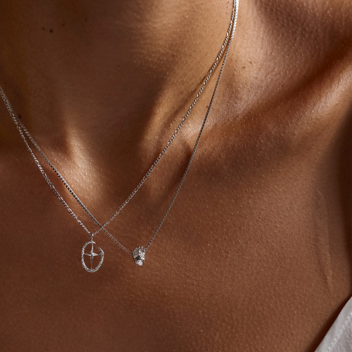 Shield of Athena &amp; I Carry Your Heart Necklace Silver Set