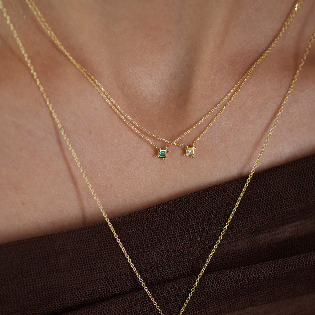 Four Corners Necklace Solid Gold & Emerald