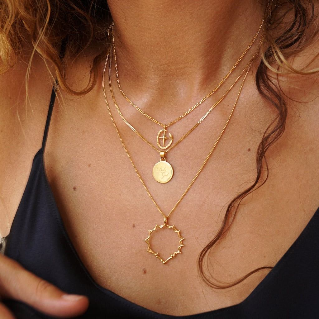 Shield Of Athena Necklace Silver